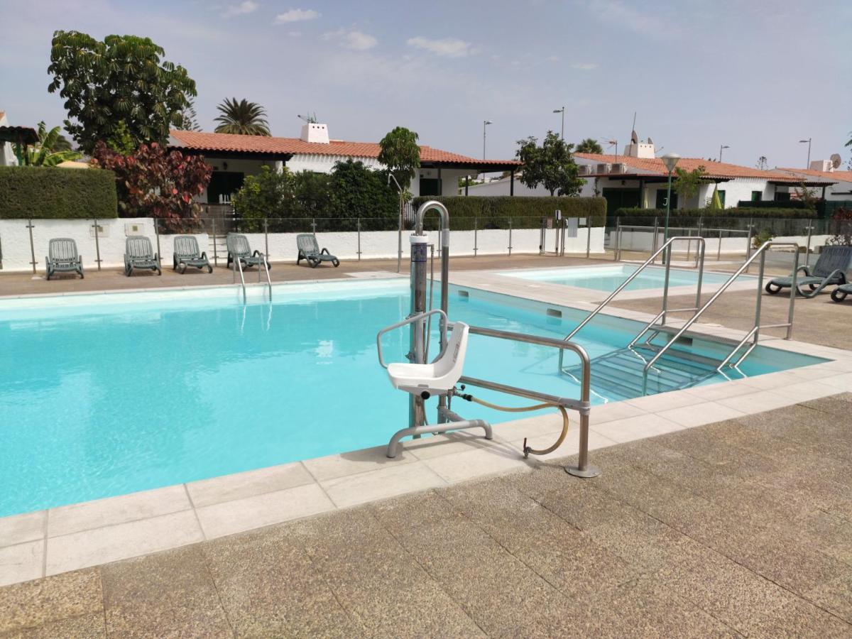 Bungalow With Private Garden Nex To Yumbo Center Maspalomas (Gran Canaria) Exterior photo